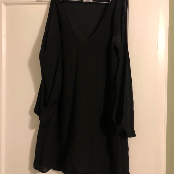 Tobi Dress - Picture 1 of 4